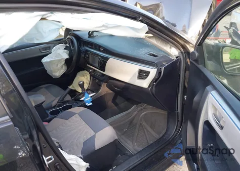 2015 Toyota Corolla Le z USA, uszkodzony, nr VIN 2T1BURHE6FC406302